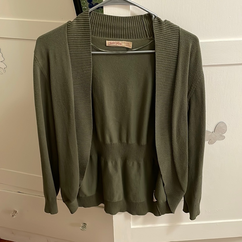 Army green Sweater